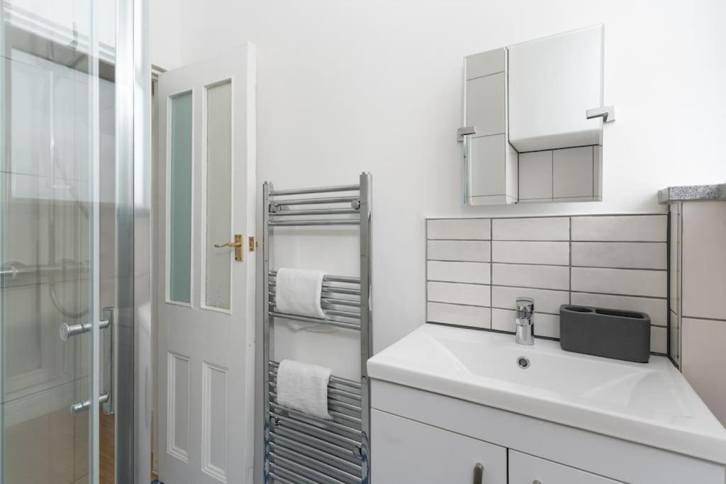 Stunning With Sea Views * Penzance