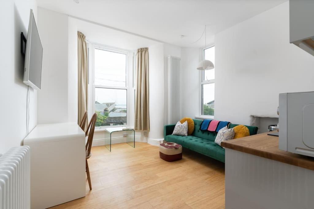 Stunning With Sea Views